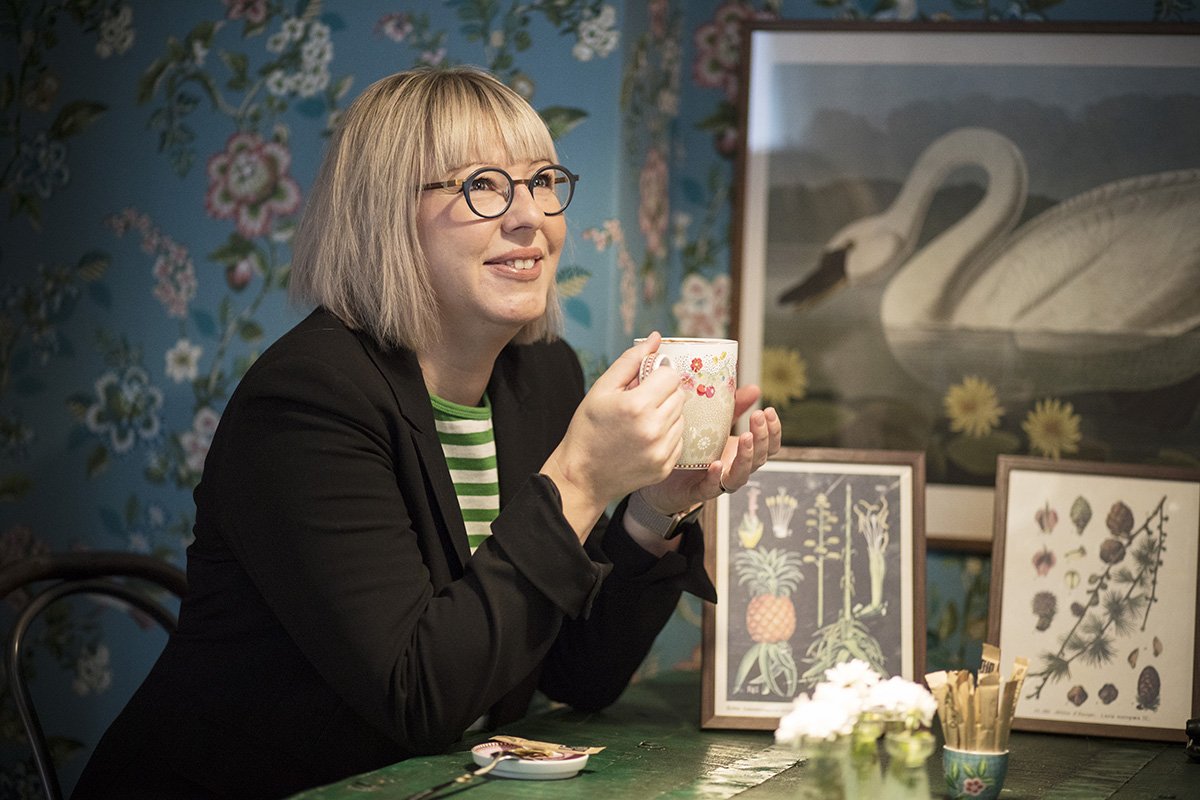 EEVA ANUNDI, EEVA ANUNDI