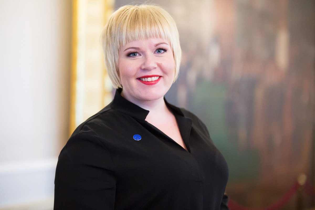 VIIVI MYLLYLÄ / VALTIONEUVOSTON KANSLIA, 