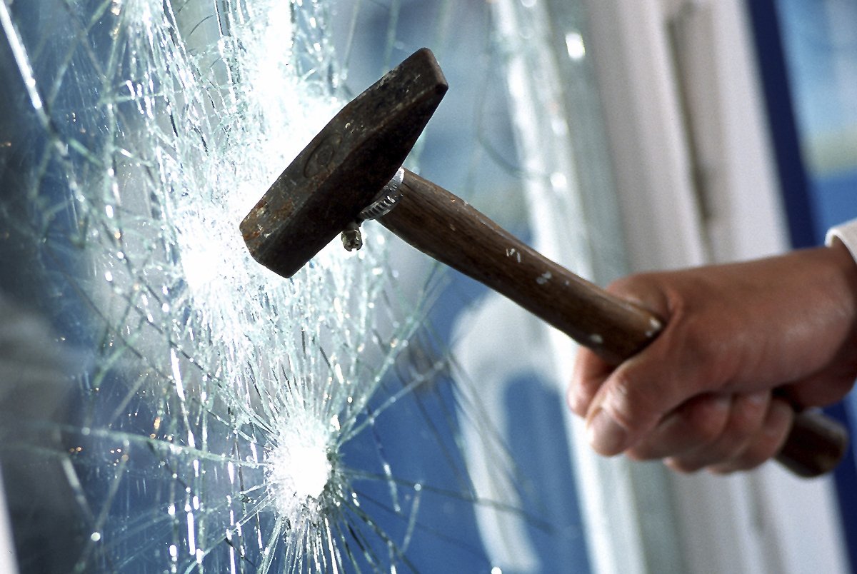 ISTOCKPHOTO, 